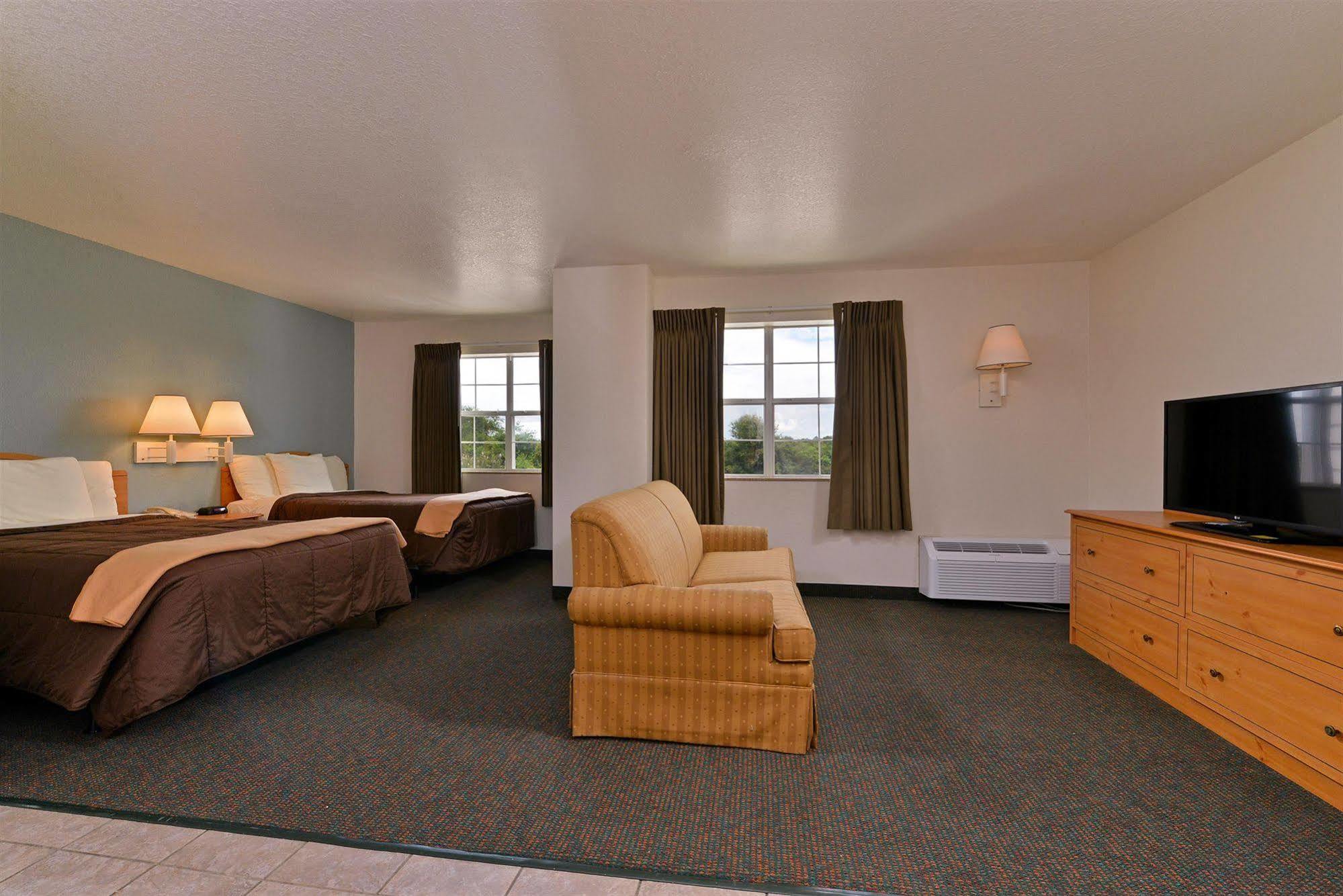 Americas Best Value Inn&Suites-Winnie Exterior foto